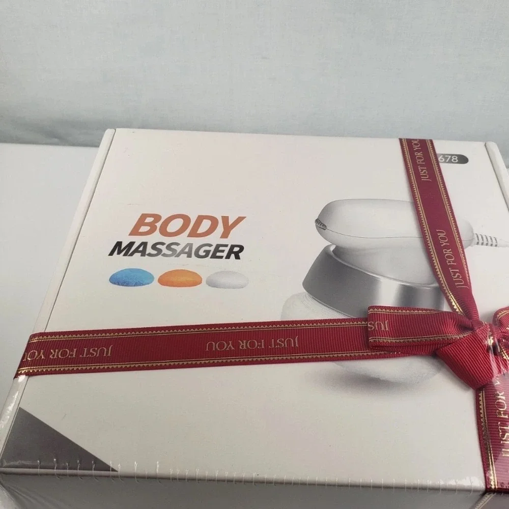 Electric Handheld Body Massager with 3 Replaceable Cloth‎ Covers Model 678 White